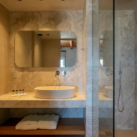 דירה Rettimo Suites, Experience Luxury In The Heart Of העיירה רתימנו