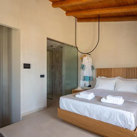 Rettimo Suites, Experience Luxury In The Heart Of דירה