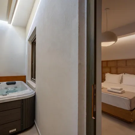 Rettimo Suites, Experience Luxury In The Heart Of דירה *