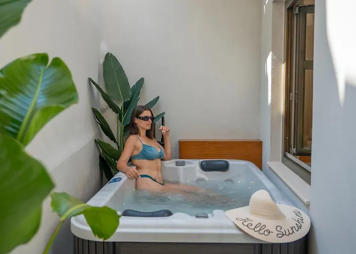 Rettimo Suites, Experience Luxury In The Heart Of Apartamento Rétino