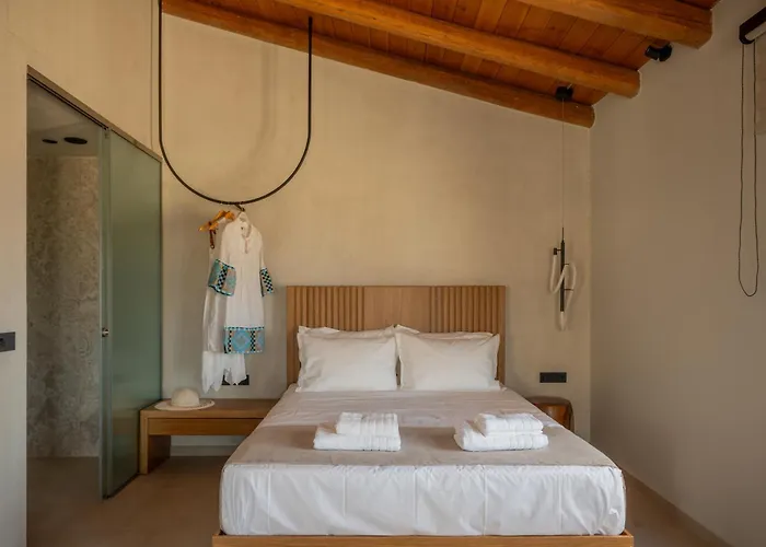 Rettimo Suites, Experience Luxury In The Heart Of