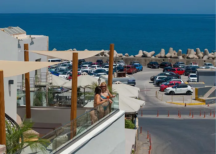 Apartamento Rettimo Suites, Experience Luxury In The Heart Of Rétino