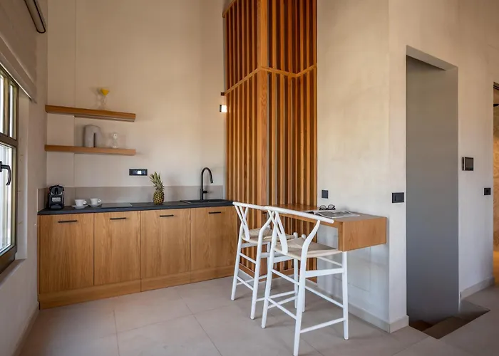 Rettimo Suites, Experience Luxury In The Heart Of Apartamento *