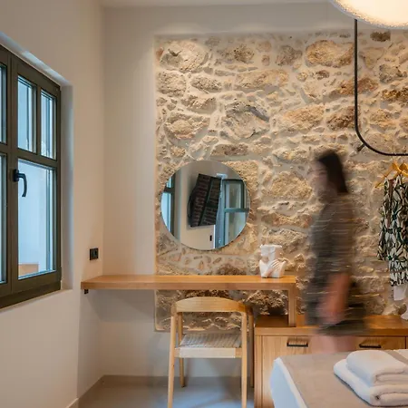 Apartment Rettimo Suites, Experience Luxury In The Heart Of Rethymno