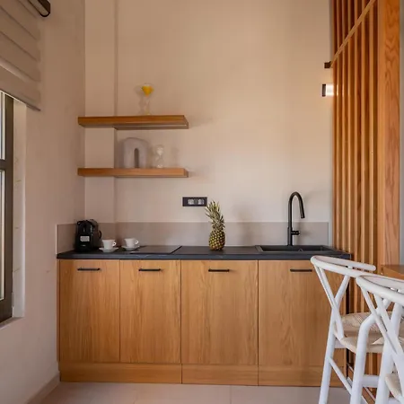 Lägenhet Rettimo Suites, Experience Luxury In The Heart Of *