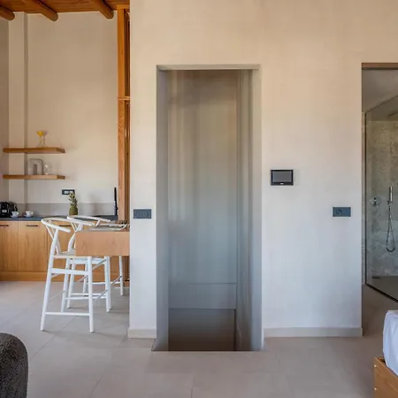 Apartment Rettimo Suites, Experience Luxury In The Heart Of Rethymno