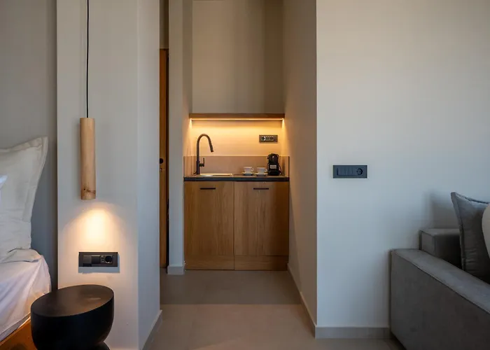 Rettimo Suites, Experience Luxury In The Heart Of Апартаменты *