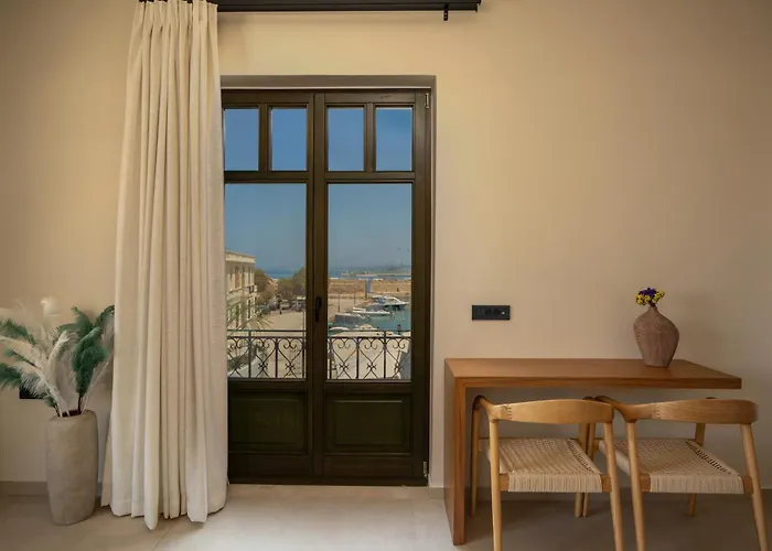 Апартаменты Rettimo Suites, Experience Luxury In The Heart Of *